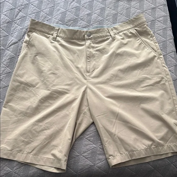 Men’s Adidas Golf Shorts - Picture 1 of 2